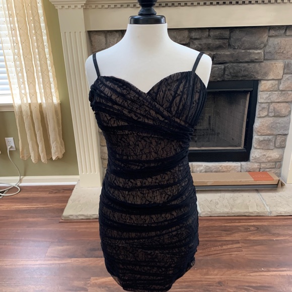 Max & Cleo size 6 cocktail dress - Picture 4 of 5